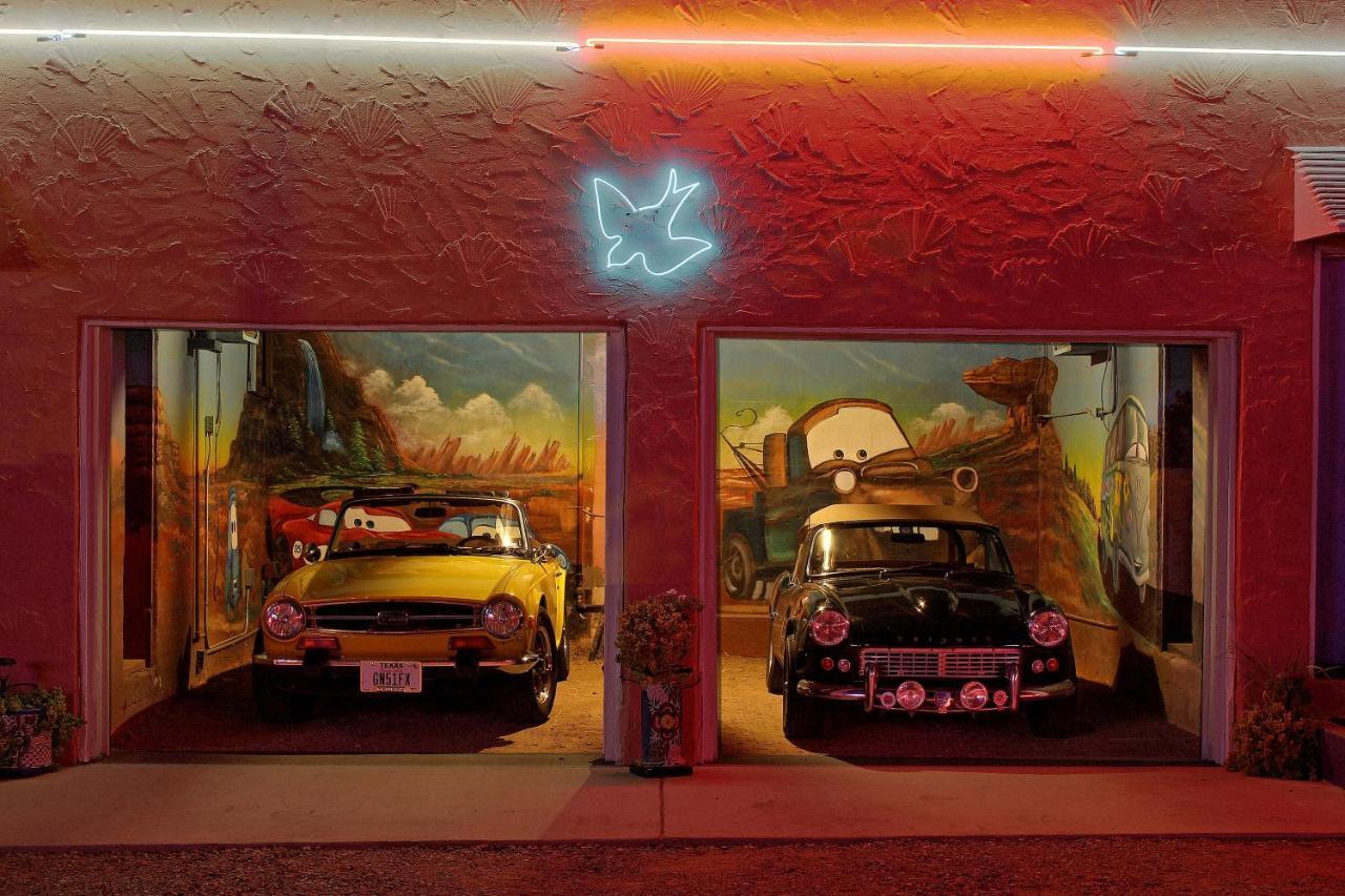 טוקומקארי Blue Swallow Motel מראה חיצוני תמונה